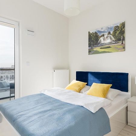 Wola Chic Blue Apartment وارسو المظهر الخارجي الصورة