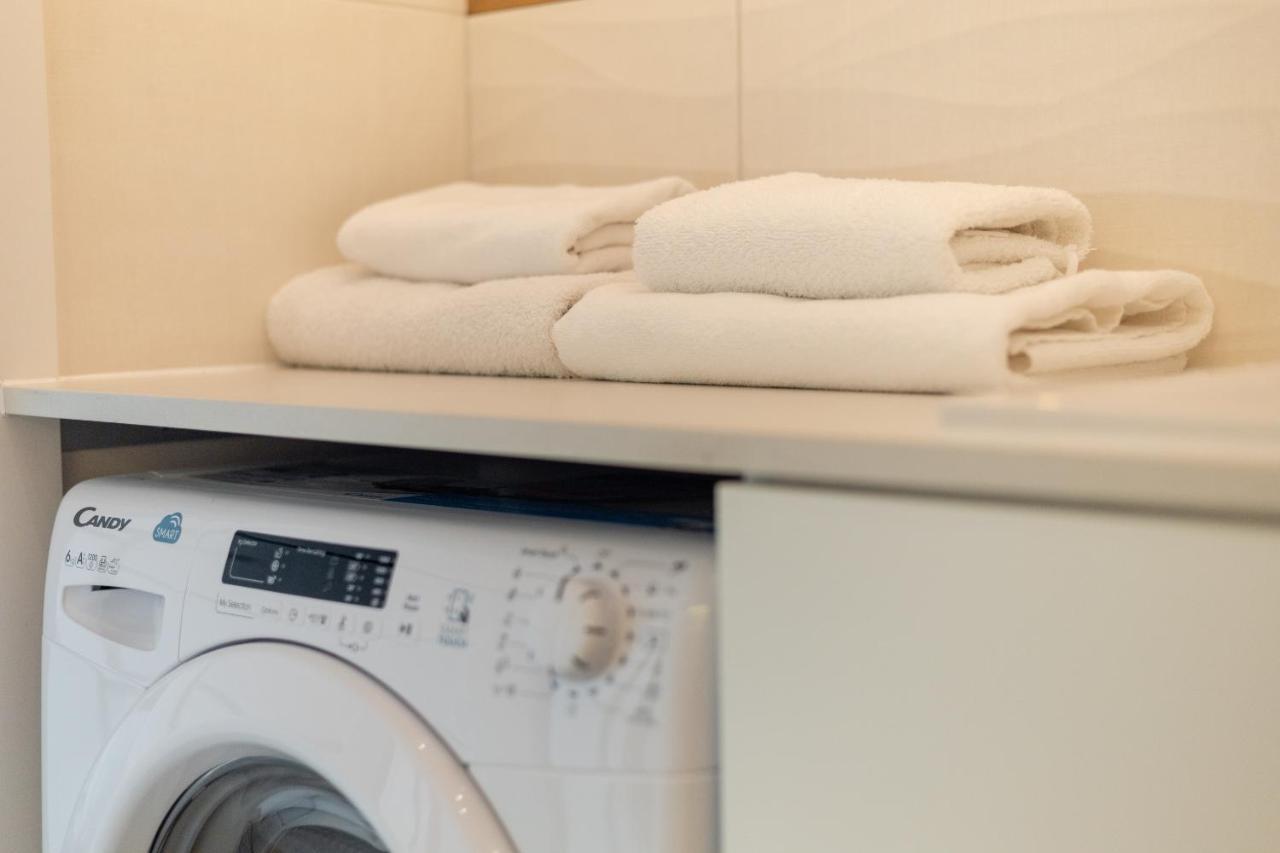 Wola Chic Blue Apartment وارسو المظهر الخارجي الصورة