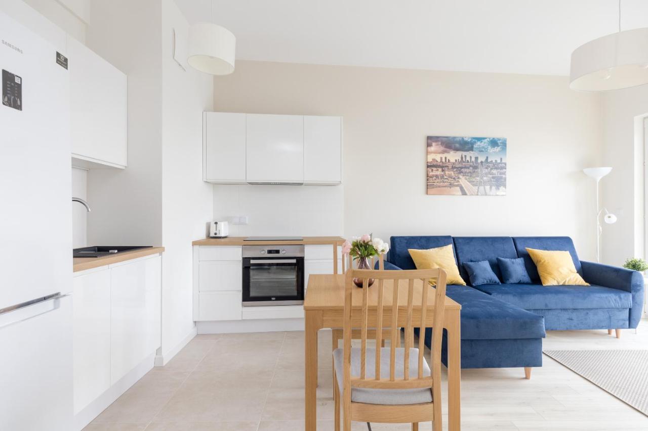 Wola Chic Blue Apartment وارسو المظهر الخارجي الصورة