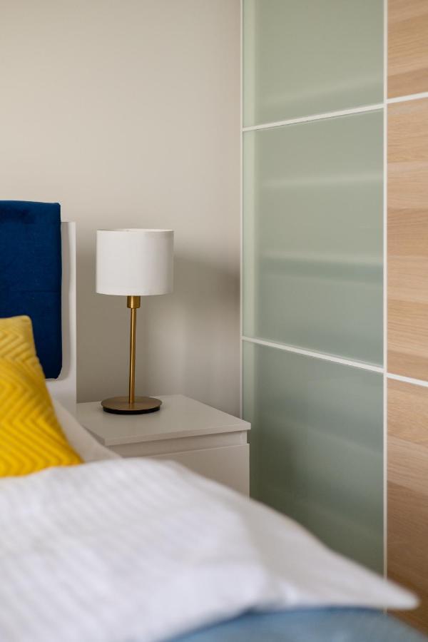 Wola Chic Blue Apartment وارسو المظهر الخارجي الصورة