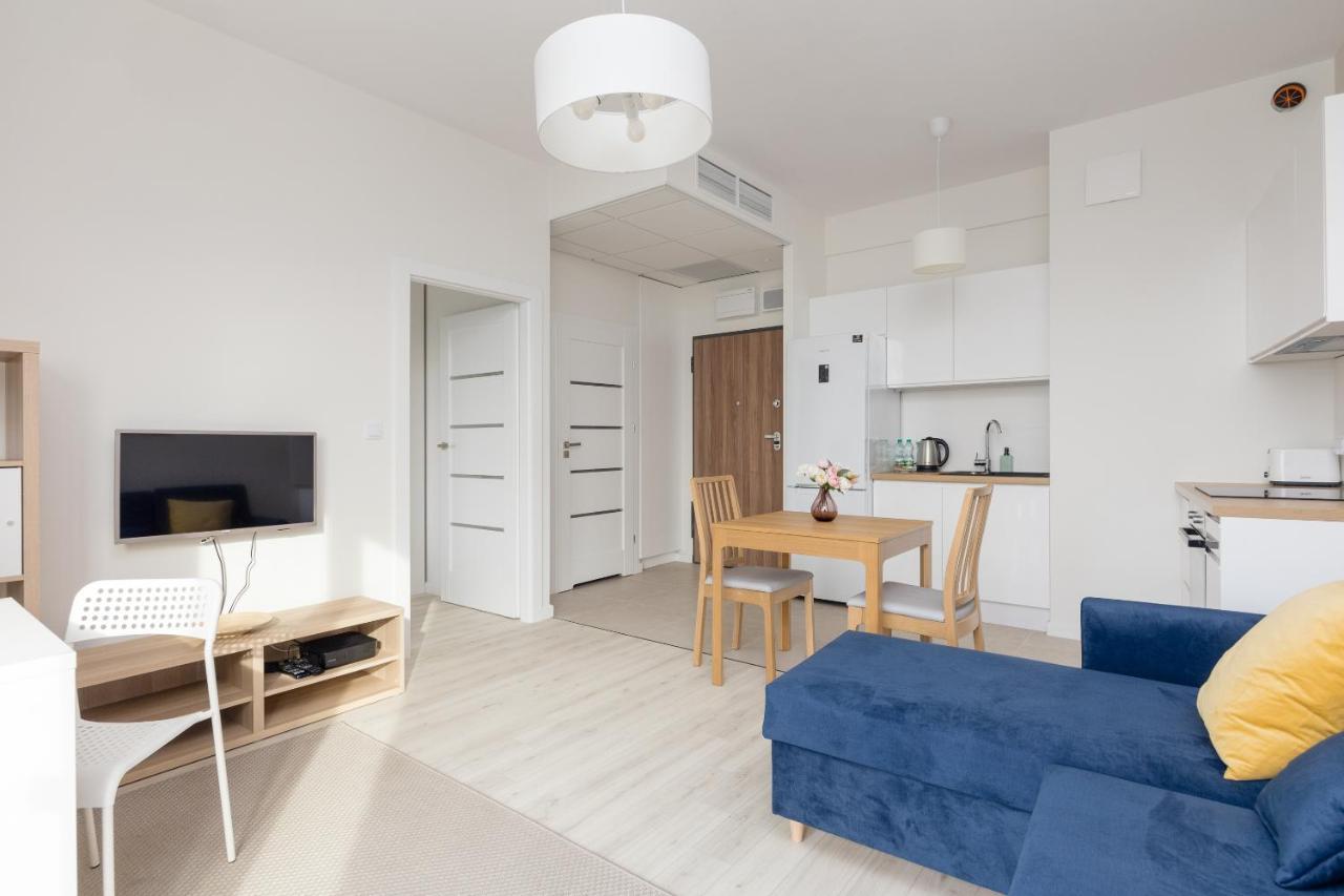 Wola Chic Blue Apartment وارسو المظهر الخارجي الصورة